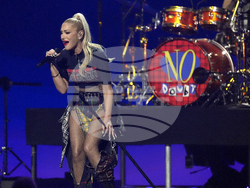 FireAid Benefit Concert - Show