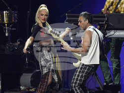 FireAid Benefit Concert - Show