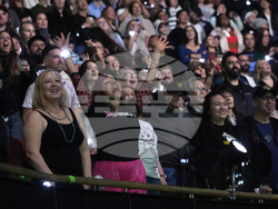 FireAid Benefit Concert - Show