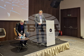 Конференция посветена на борбата с рака на гърдата