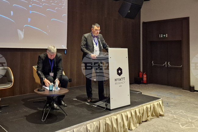 Конференция посветена на борбата с рака на гърдата