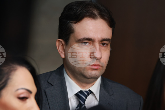 Democratic Bulgaria "Surprised" by PM's Call to Opposition to Back Budget