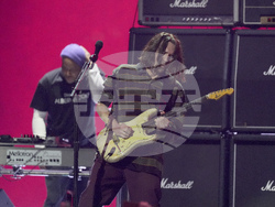 FireAid Benefit Concert - Show