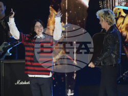 APTOPIX FireAid Benefit Concert