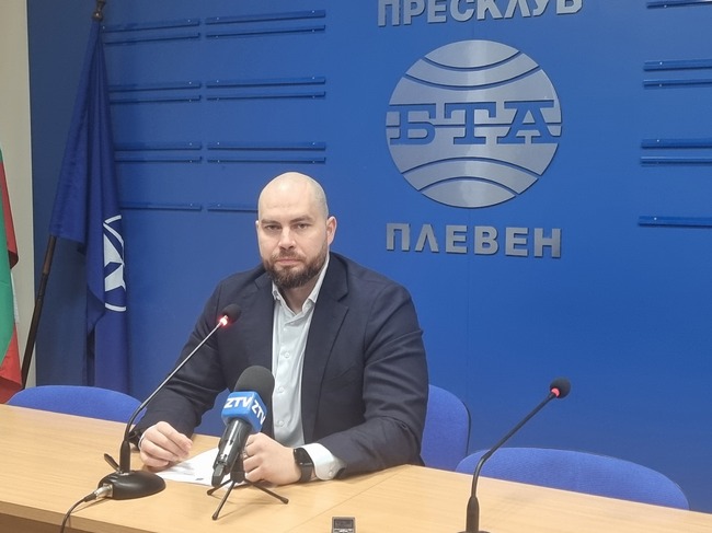 Пресконференция на председателя на Общински съвет - Плевен доц. д-р Иван Малкодански