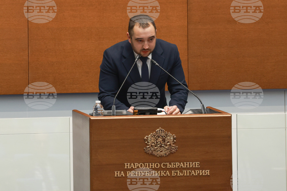 "БСП-Обединена левица" отговориха на декларацията на ПП-ДБ за Деня на почит към жертвите на комунизма 