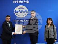 Национален пресклуб на БТА Пазарджик - Община Пазарджик - БТА - договор - подписване