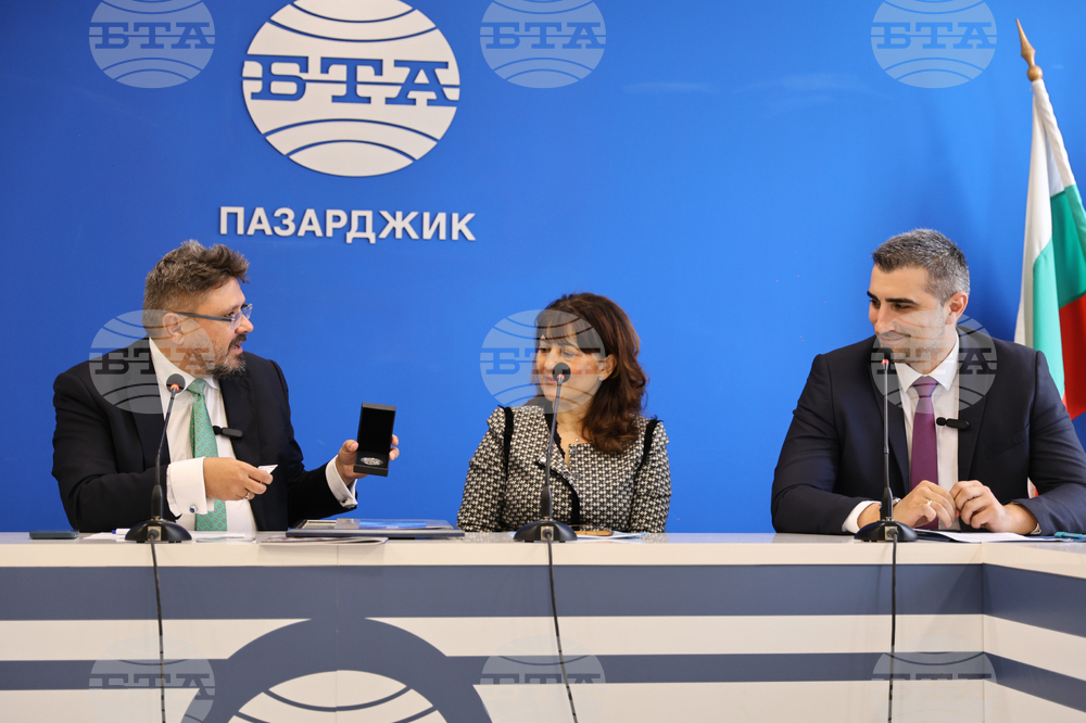 Национален пресклуб на БТА Пазарджик - Община Пазарджик - БТА - договор - подписване