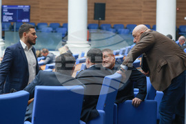 Парламент - заседание