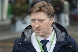 Летище - таксиметрови шофьори - протест