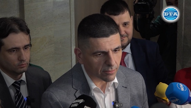 Има коалиция срещу приемането на еврото, смята Ивайло Мирчев от ПП-ДБ