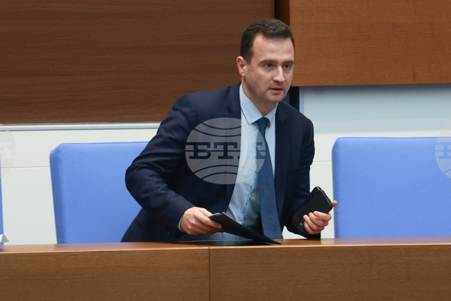 ЕРП-тата ще носят по-голяма отговорност при неизпълнение на задълженията си, каза министърът на енергетиката