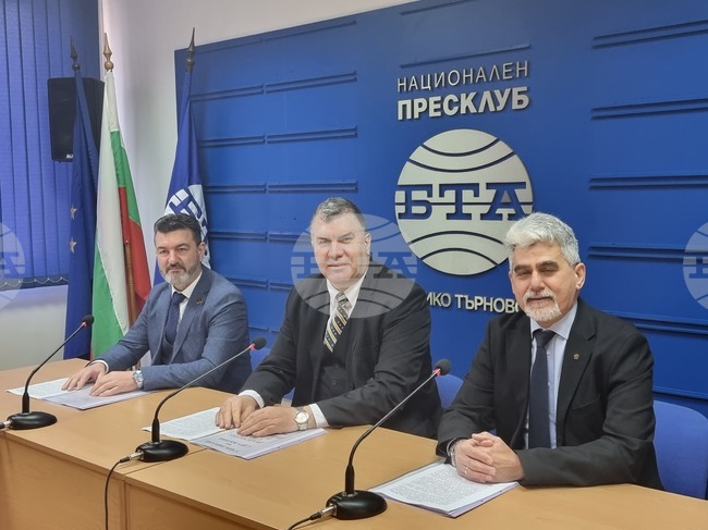 Трима хабилитирани преподаватели от три университета учредиха Сдружение АЕРО за етика и реформи във висшето образование