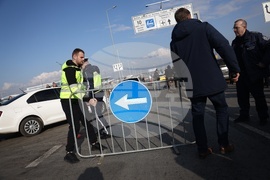 Летище - таксиметрови шофьори - протест