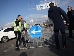 Летище - таксиметрови шофьори - протест