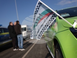 Летище - таксиметрови шофьори - протест