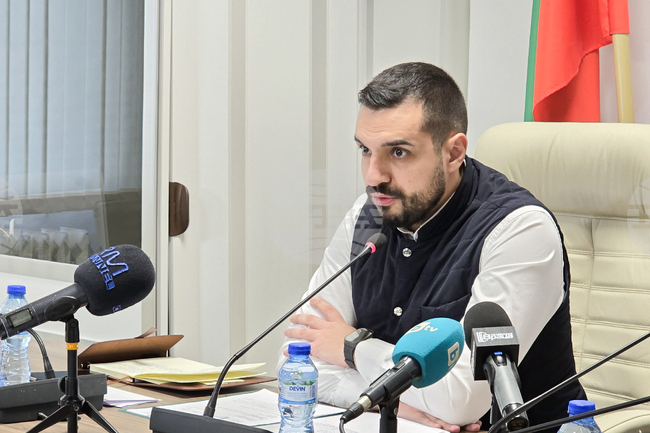 Намалял е броят на заболелите от грип в област Враца, децата ще учат присъствено от понеделник, съобщиха от областна администрация 