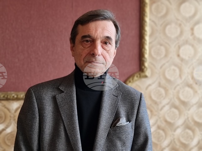 Според президента на КТ „Подкрепа“ Димитър Манолов 14 февруари е прекалено оптимистичен срок за внасянето на бюджета