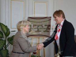 Посланикът на Румъния у нас Бръндуша Предеску посети Българската академия на науките, където се срещна с председателя на БАН чл.-кор. Евелина Славчева. Снимка: БАН