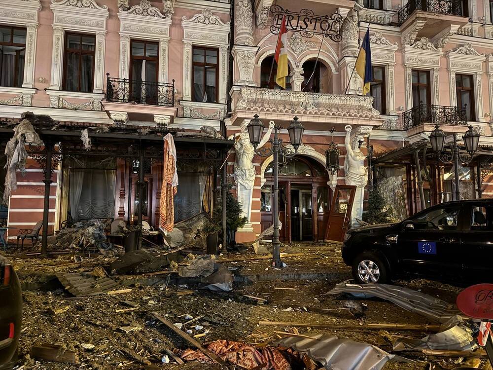 Украйна - Одеса - руски ракетен удар - ранени