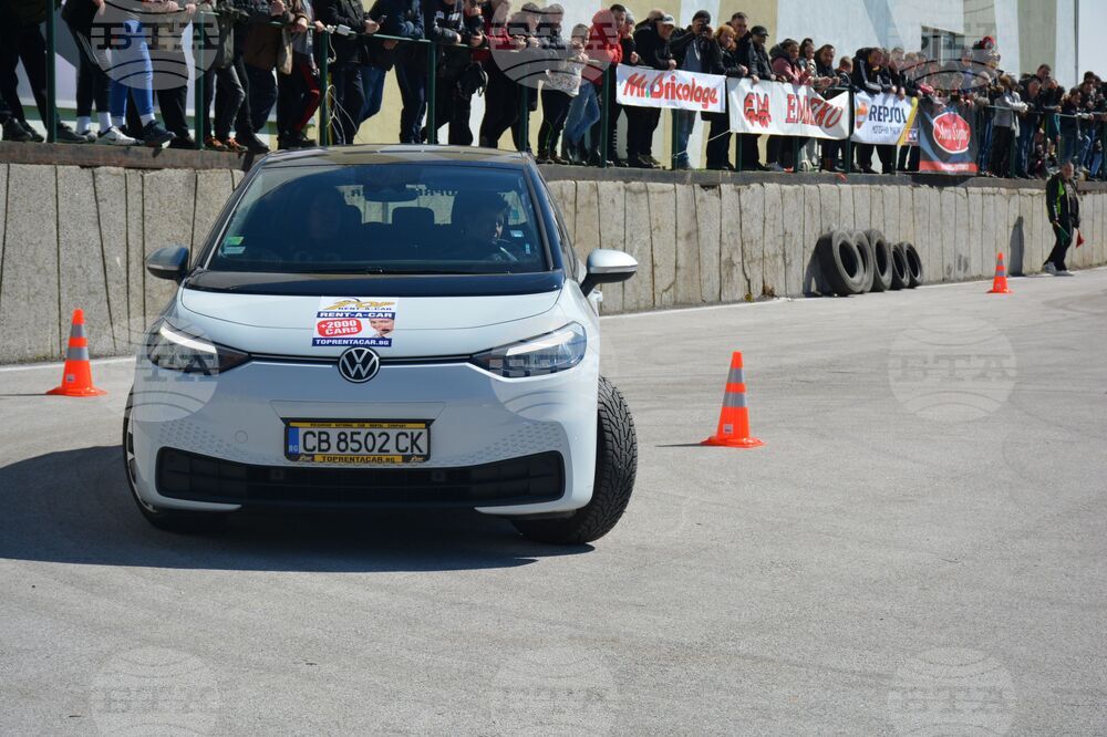 Благоевград - Силвия Кордон- Анна Николов - дамско рали