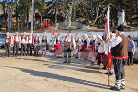 Село Змейово - празник на виното - Цар Трифон