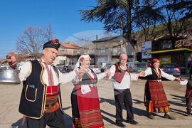 Село Змейово - празник на виното - Цар Трифон