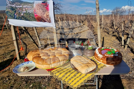Село Змейово - празник на виното - Цар Трифон