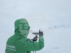 Антарктида - движение на ледниците - измервания 