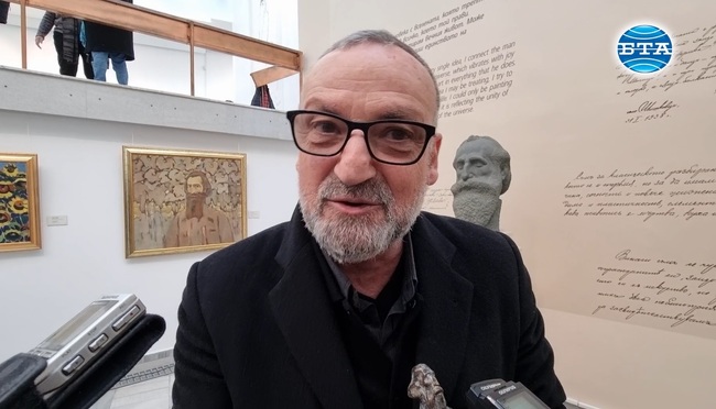 Богдан Александров е носителят на Националната награда за живопис на името на Майстора