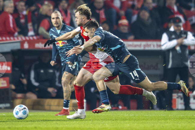 Аугсбург и РБ Лайпциг не успяха да си отбележат