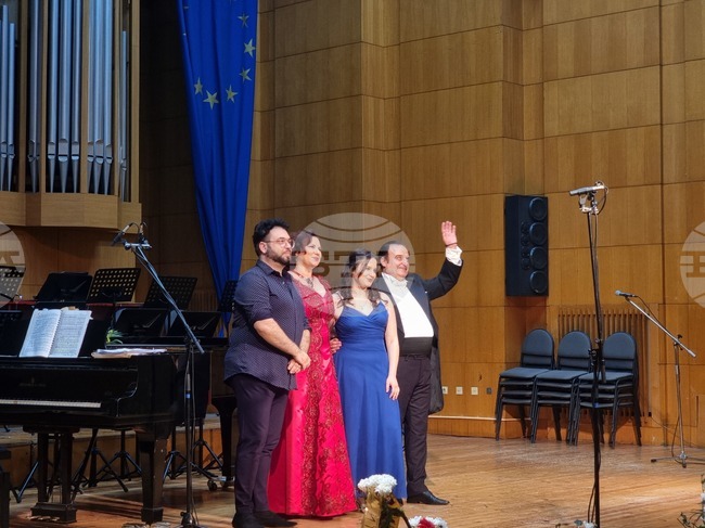 Operetta Arias and Duets Performed at Winter Musical Evenings Festival in Pazardzhik
