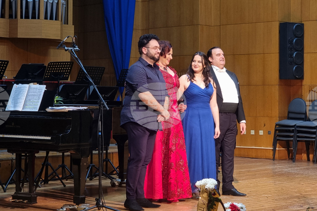 Арии и дуети от оперетната класика звучаха в третата вечер на фестивала "Зимни музикални вечери - проф. Иван Спасов" в Пазарджик