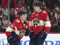 Blackhawks Panthers Hockey