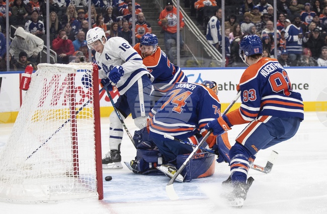 Торонто победи Едмънтън в голямото канадски дерби от Националната хокейна лига