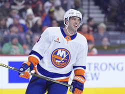 Islanders Lightning Hockey