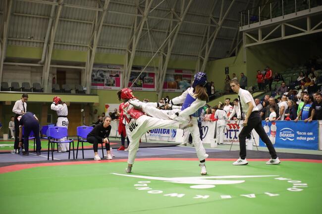 Deputy PM Zafirov Awards Champions at National Taekwondo Championship in Plovdiv