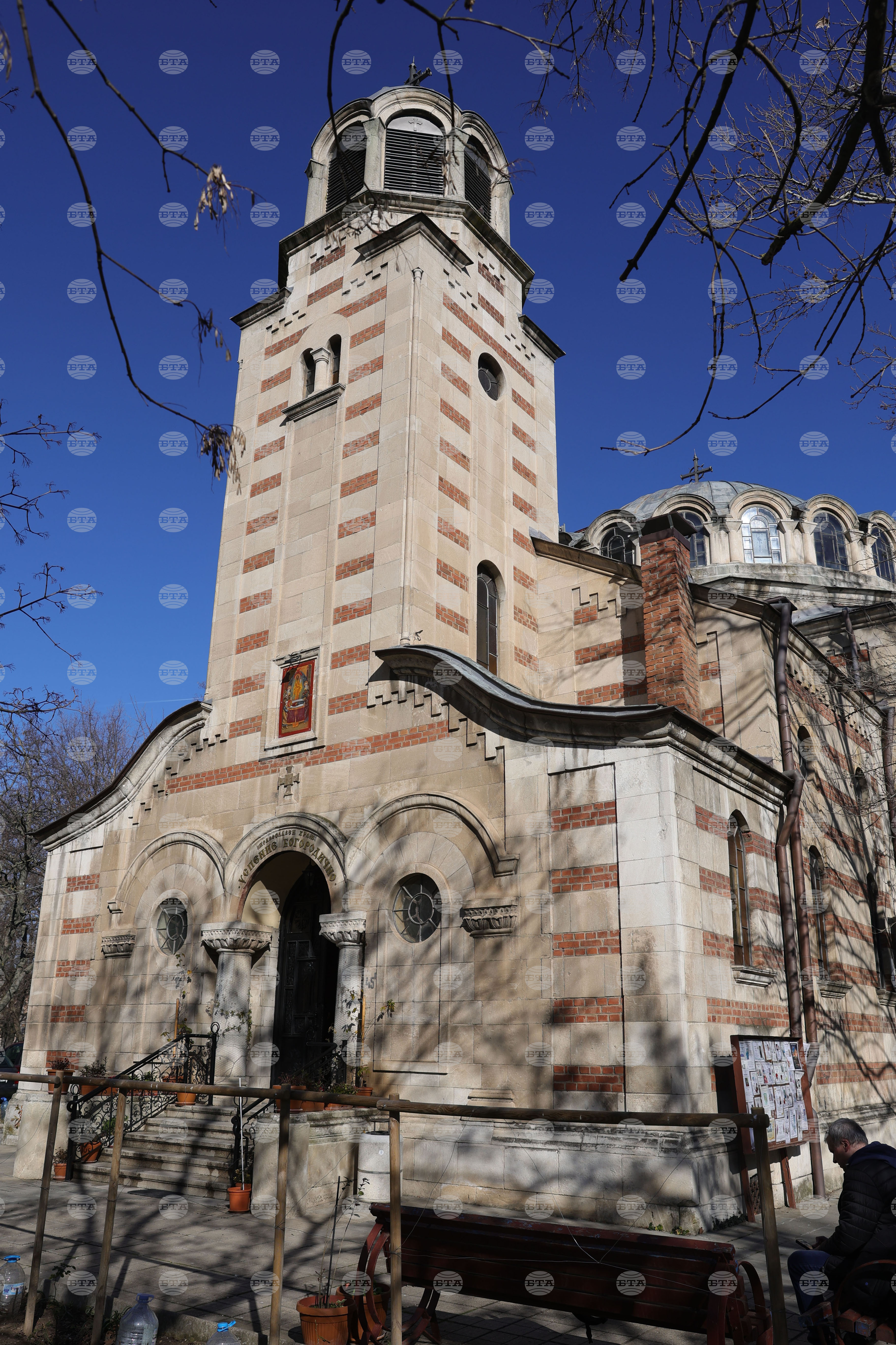 Русе - храм „Успение Богородично” - дарителса кампания