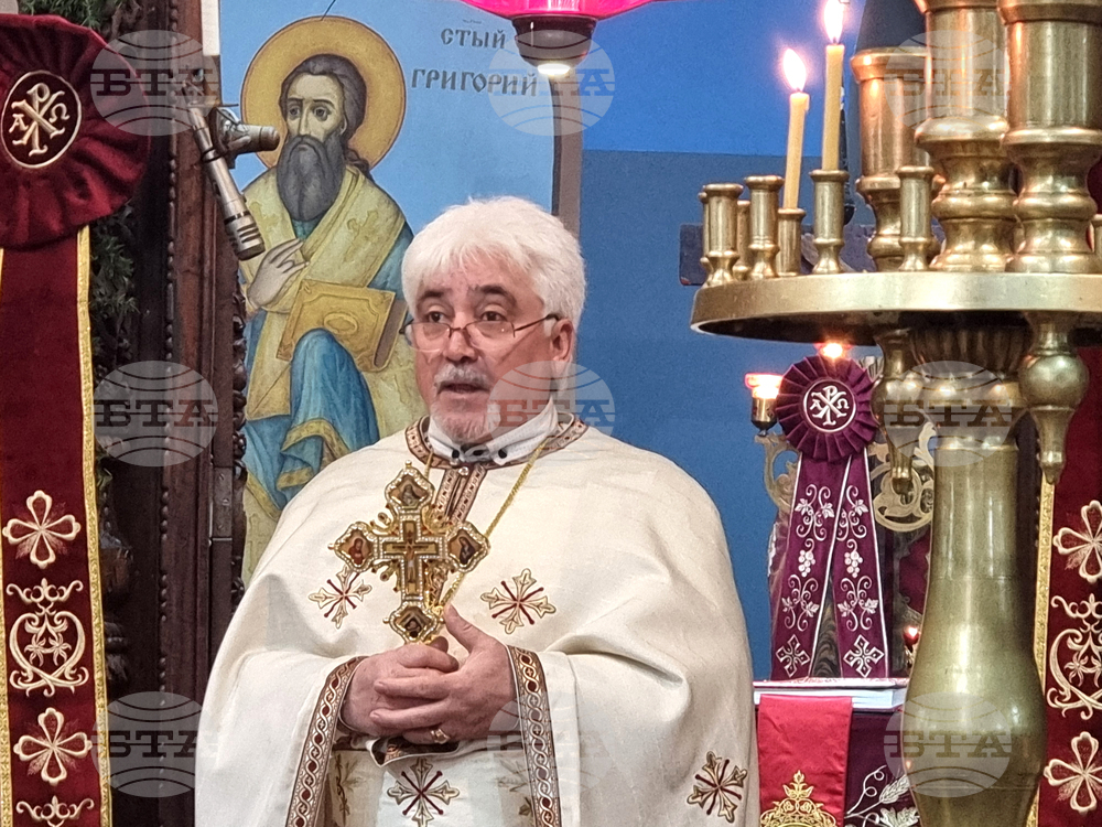 Ямбол - храм „Св. Георги Победоносец” - света литургия за празника Сретение Господне