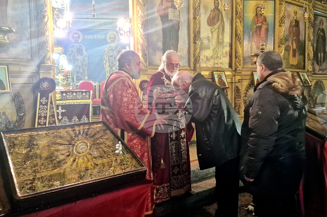 Разград - храм „Св. Николай Мирликийски Чудотворец” - Сретение Господне