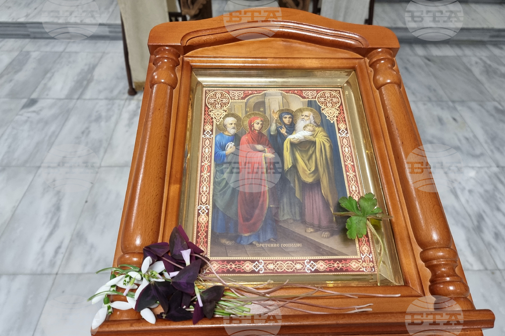 Ставрофорен иконом Недялко Калинов представи графика на богослуженията за февруари в църковната община „Свети Климент Охридски“ в Мюнхен 