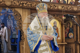 Ловеч - Сретение Господне - света литургия