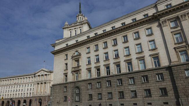 Cabinet Provides Humanitarian Aid to Myanmar 