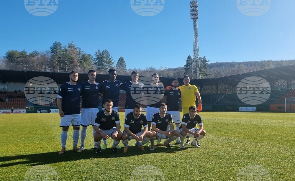 Важни победи за Дунав и Ловеч във Втора лига, русенци гледат към 4-ото място и бараж за елита