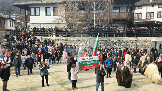 С фолклорна програма и конкурс ще бъде отбелязан празникът Трифон Зарезан в село Делчево