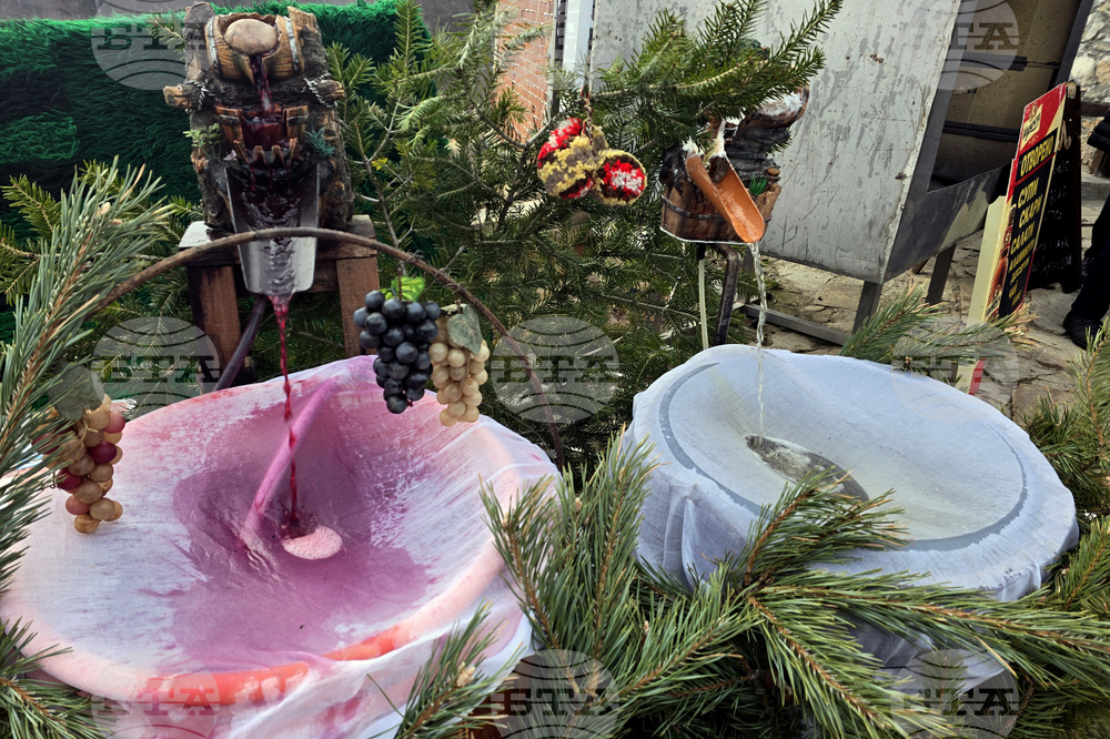 Село Делчево - празник на виното „Трифон Зарезан”