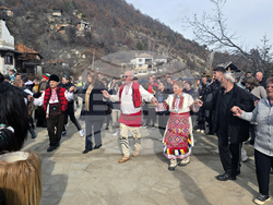 Село Делчево - празник на виното „Трифон Зарезан”