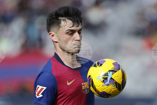 Харесва ми ролята на лидер в Барселона, казва Педри