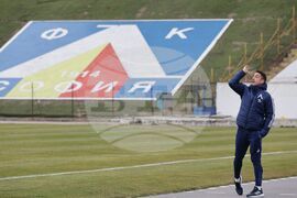 Футбол - Левски - Спортист (Своге)