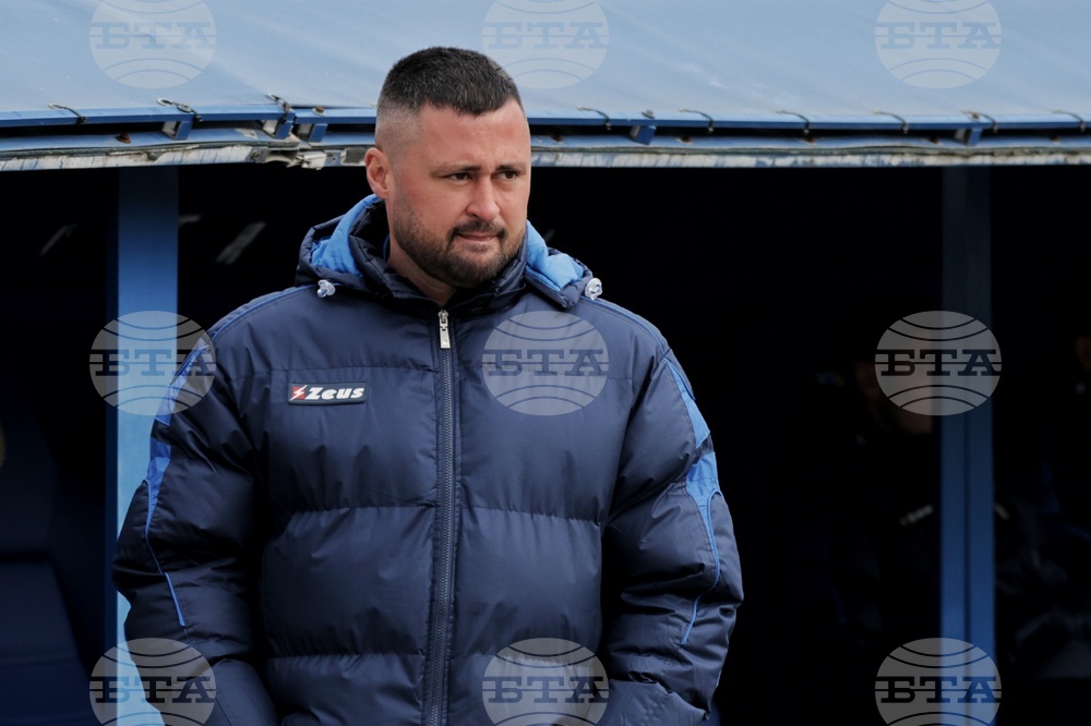 Футбол - Левски - Спортист (Своге)